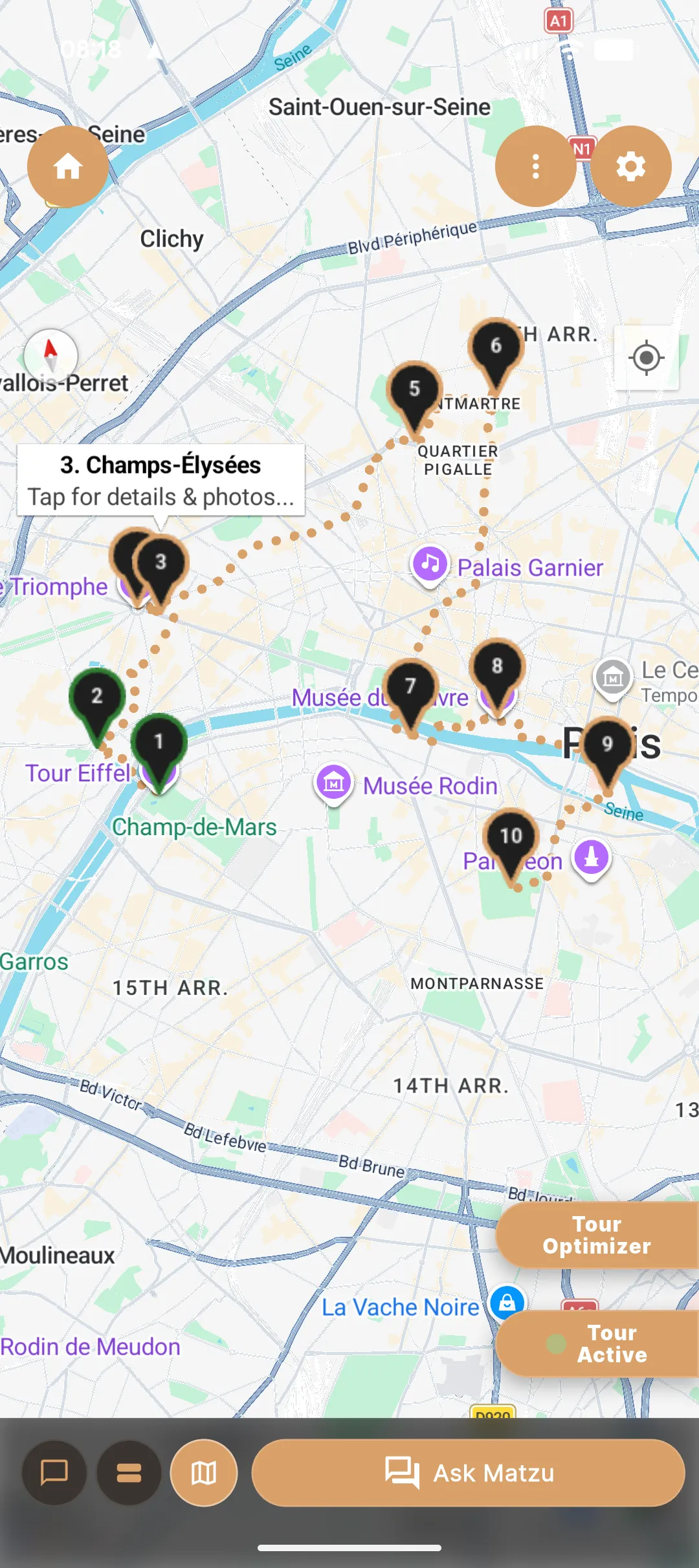 Matzu walking map of Paris with numbered pins connected along a route.